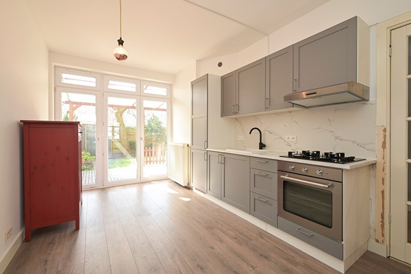 Medium property photo - Troelstrakade 351, 2531 AH Den Haag